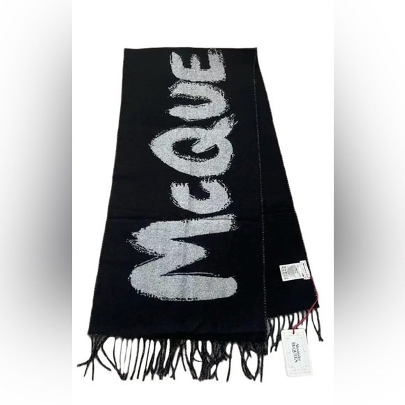 Alexander McQueen Other - NWT Alexander McQueen Black and grey logo wool scarf